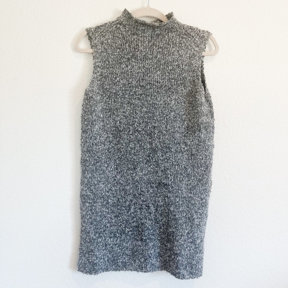 Sweater - Picture 2 of 13